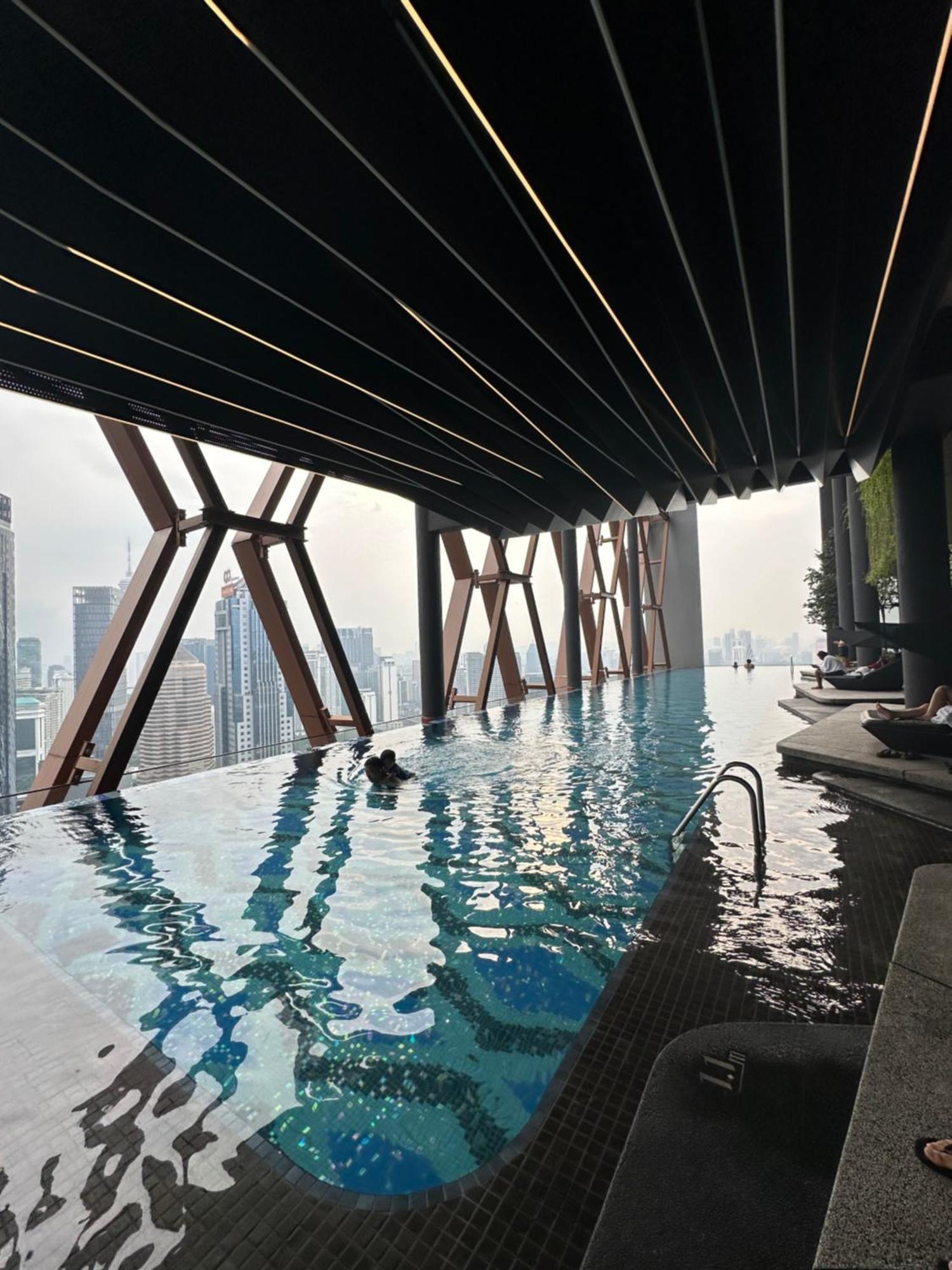 Skyline Homes By Scarletz Suites Klcc กัวลาลัมเปอร์ ภายนอก รูปภาพ