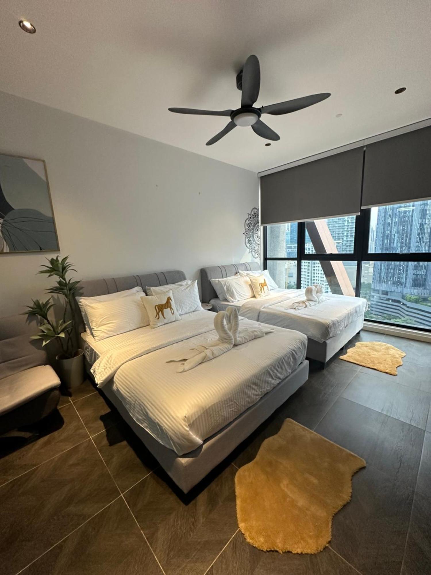 Skyline Homes By Scarletz Suites Klcc กัวลาลัมเปอร์ ภายนอก รูปภาพ