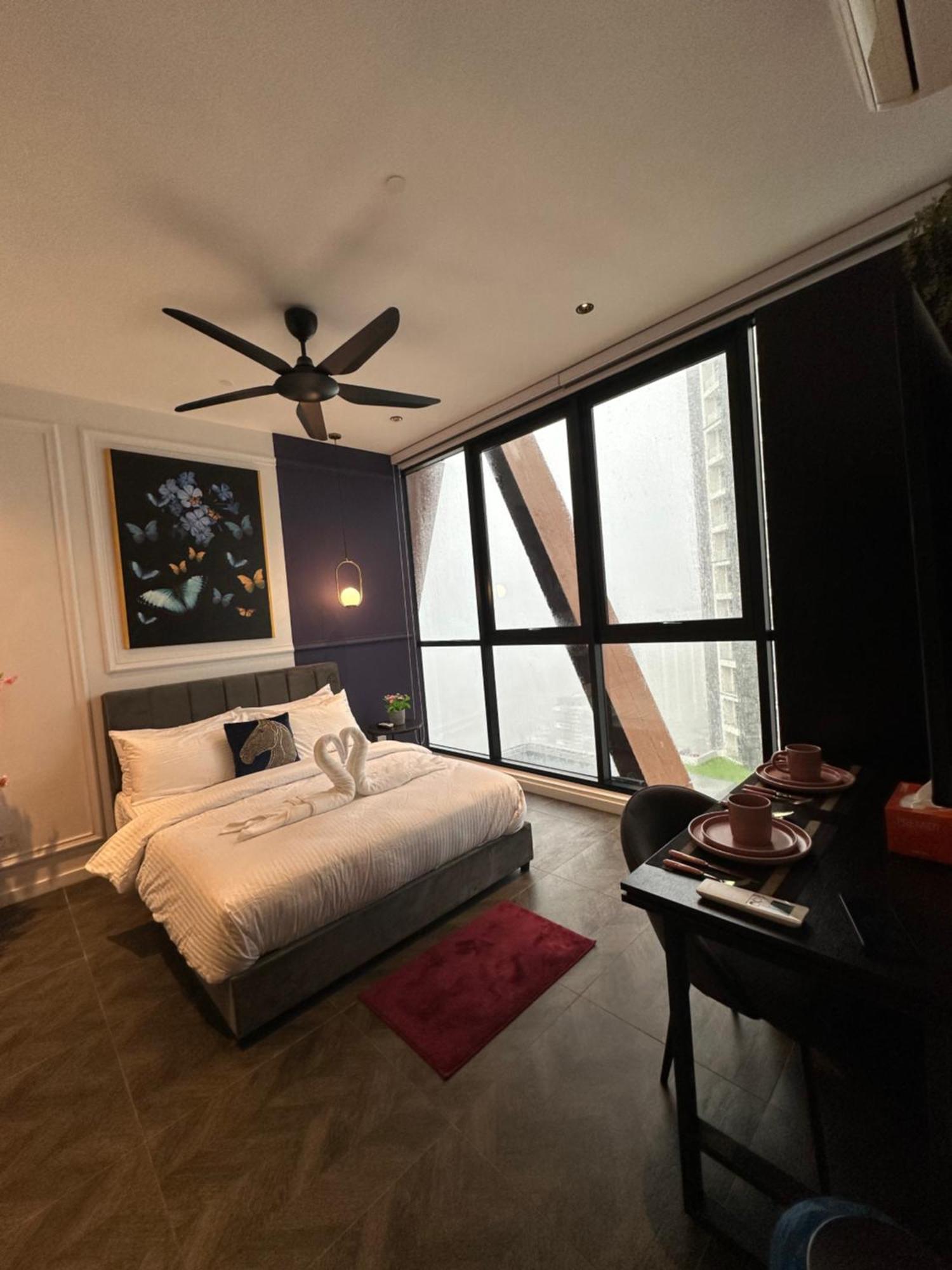 Skyline Homes By Scarletz Suites Klcc กัวลาลัมเปอร์ ภายนอก รูปภาพ