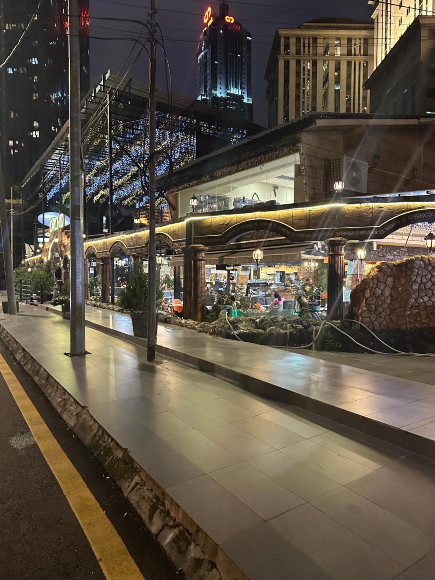 Skyline Homes By Scarletz Suites Klcc กัวลาลัมเปอร์ ภายนอก รูปภาพ